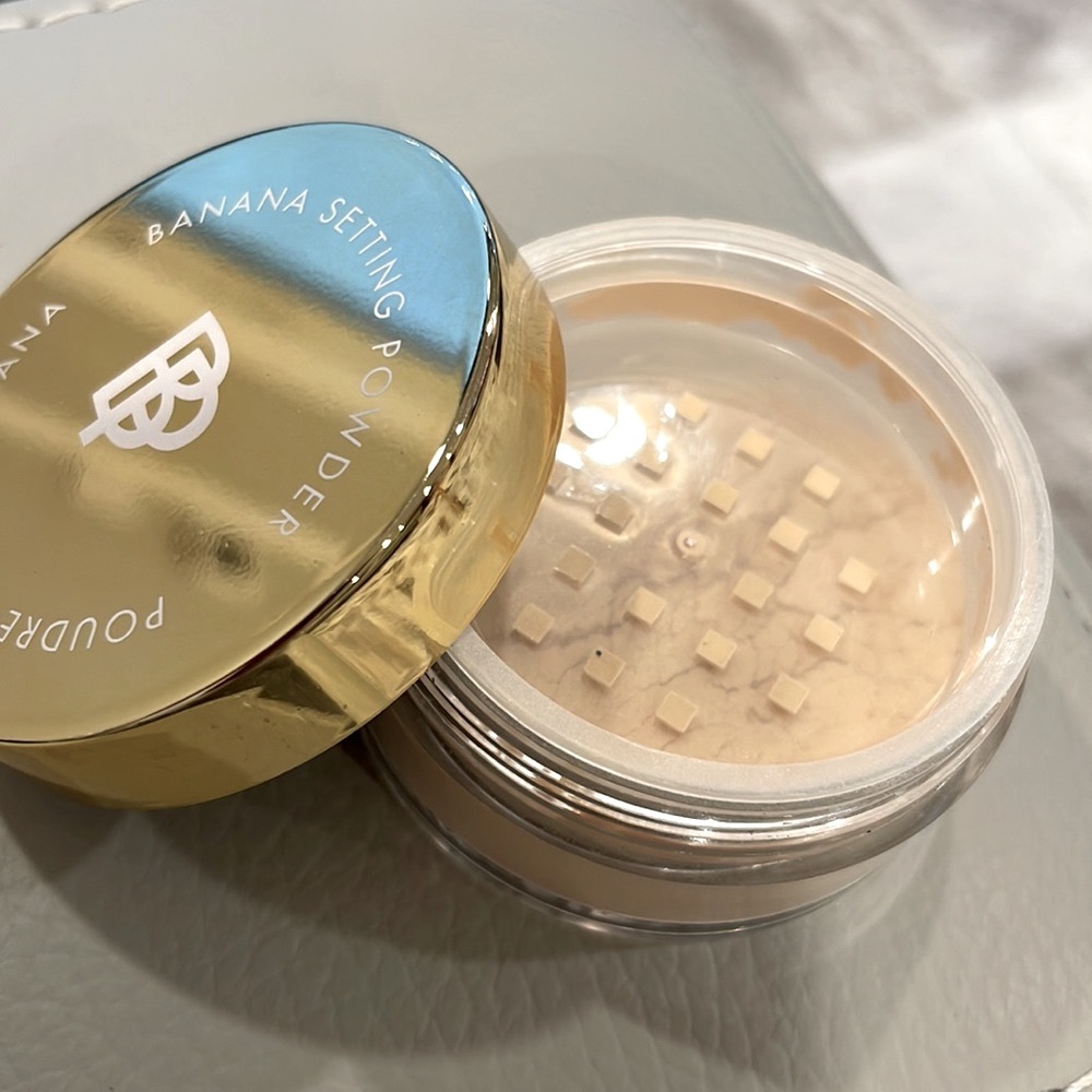 Bellapierre Cosmetics Banana Setting Powder